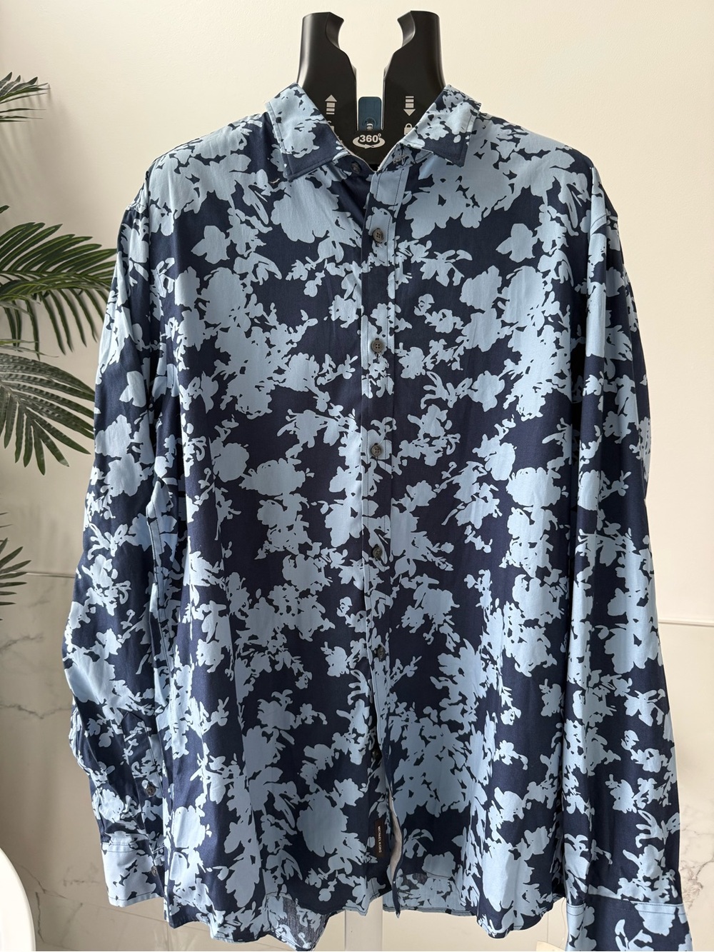 Michael Kors Navy and Light Blue Floral-Print Lightweight Shirt Jacket